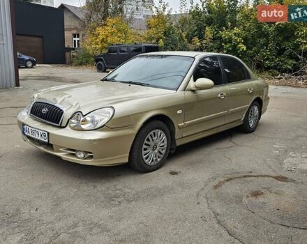 Хендай Соната 2004 в Киеве на Automoto.ua Бежевый Хендай Соната, объемом двигателя 2 л и пробегом 200 тыс. км за 1800 $, фото 1 на Automoto.ua