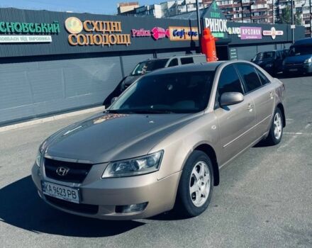 Бежевий Хендай Соната, об'ємом двигуна 2.4 л та пробігом 3 тис. км за 5000 $, фото 1 на Automoto.ua