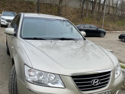 Хендай Соната 2008 у Вышгороде на Automoto.ua Бежевий Хендай Соната, об'ємом двигуна 2.4 л та пробігом 235 тис. км за 7000 $, фото 1 на Automoto.ua