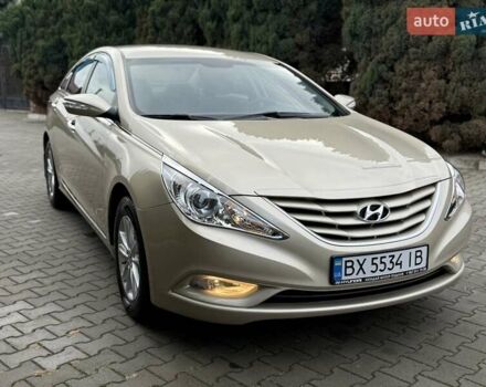 Бежевый Хендай Соната, объемом двигателя 2 л и пробегом 69 тыс. км за 10750 $, фото 1 на Automoto.ua