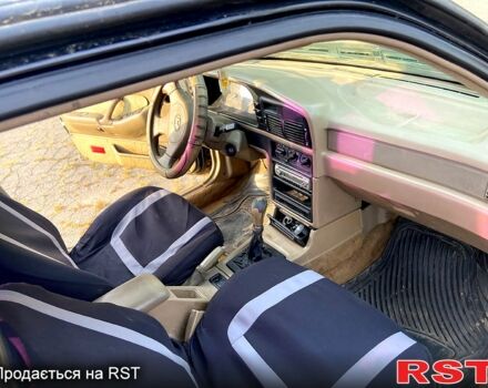 Черный Хендай Соната, объемом двигателя 2 л и пробегом 200 тыс. км за 950 $, фото 6 на Automoto.ua
