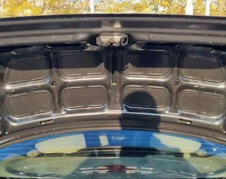 Черный Хендай Соната, объемом двигателя 2 л и пробегом 241 тыс. км за 2600 $, фото 11 на Automoto.ua