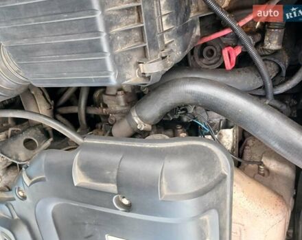 Черный Хендай Соната, объемом двигателя 2 л и пробегом 345 тыс. км за 2900 $, фото 14 на Automoto.ua