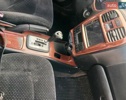 Черный Хендай Соната, объемом двигателя 2 л и пробегом 345 тыс. км за 2900 $, фото 27 на Automoto.ua