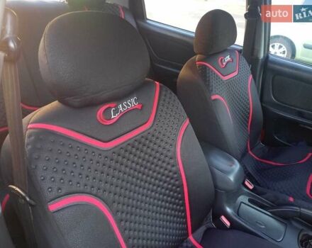 Черный Хендай Соната, объемом двигателя 2 л и пробегом 381 тыс. км за 3400 $, фото 20 на Automoto.ua