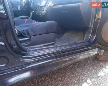 Черный Хендай Соната, объемом двигателя 2 л и пробегом 381 тыс. км за 3400 $, фото 22 на Automoto.ua