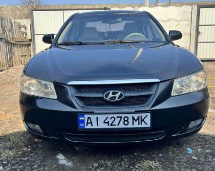 Чорний Хендай Соната, об'ємом двигуна 2.36 л та пробігом 242 тис. км за 5300 $, фото 3 на Automoto.ua