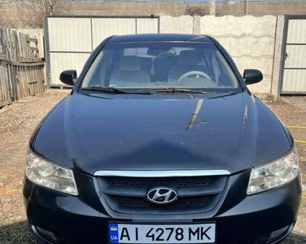 Чорний Хендай Соната, об'ємом двигуна 2.36 л та пробігом 242 тис. км за 5300 $, фото 2 на Automoto.ua