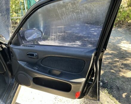 Черный Хендай Соната, объемом двигателя 2 л и пробегом 270 тыс. км за 1194 $, фото 3 на Automoto.ua