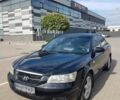 Хендай Соната 2006 у Ужгороді на Automoto.ua Чорний Хендай Соната, об'ємом двигуна 2.4 л та пробігом 290 тис. км за 7400 $, фото 13 на Automoto.ua