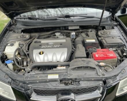 Чорний Хендай Соната, об'ємом двигуна 2 л та пробігом 280 тис. км за 5200 $, фото 14 на Automoto.ua