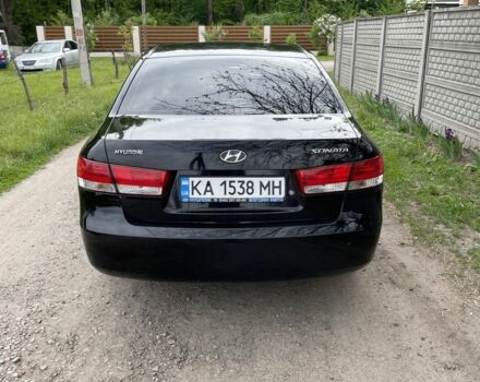 Чорний Хендай Соната, об'ємом двигуна 2 л та пробігом 280 тис. км за 5200 $, фото 6 на Automoto.ua