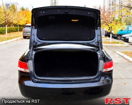 Хендай Соната 2006 у Києві на Automoto.ua Чорний Хендай Соната, об'ємом двигуна 2 л та пробігом 212 тис. км за 4800 $, фото 5 на Automoto.ua