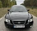 Черный Хендай Соната, объемом двигателя 3.3 л и пробегом 228 тыс. км за 5950 $, фото 2 на Automoto.ua