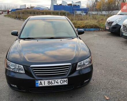 Хендай Соната 2006 у Буче на Automoto.ua Чорний Хендай Соната, об'ємом двигуна 3.34 л та пробігом 215 тис. км за 5999 $, фото 3 на Automoto.ua