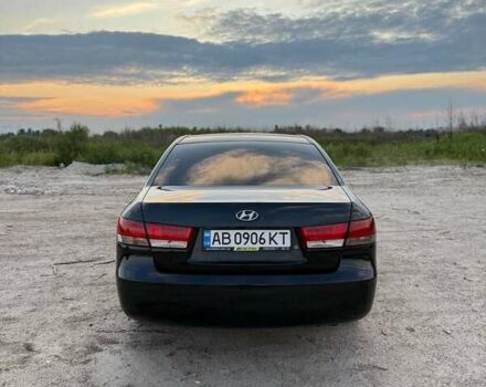 Чорний Хендай Соната, об'ємом двигуна 2.4 л та пробігом 217 тис. км за 5400 $, фото 5 на Automoto.ua
