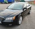 Хендай Соната 2006 у Буче на Automoto.ua Чорний Хендай Соната, об'ємом двигуна 3.34 л та пробігом 215 тис. км за 5999 $, фото 5 на Automoto.ua