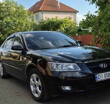 Чорний Хендай Соната, об'ємом двигуна 2 л та пробігом 121 тис. км за 6200 $, фото 7 на Automoto.ua
