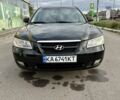 Чорний Хендай Соната, об'ємом двигуна 2.4 л та пробігом 270 тис. км за 4900 $, фото 16 на Automoto.ua