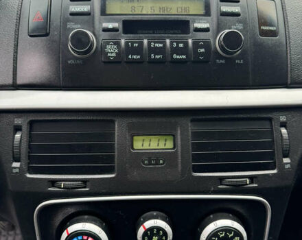 Черный Хендай Соната, объемом двигателя 2 л и пробегом 239 тыс. км за 5200 $, фото 29 на Automoto.ua