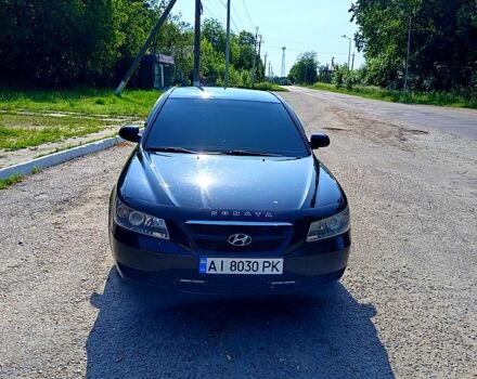Черный Хендай Соната, объемом двигателя 2 л и пробегом 320 тыс. км за 6200 $, фото 9 на Automoto.ua
