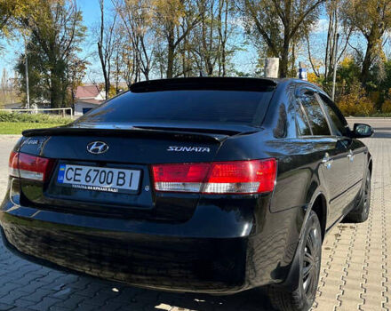 Черный Хендай Соната, объемом двигателя 2.36 л и пробегом 272 тыс. км за 5300 $, фото 7 на Automoto.ua
