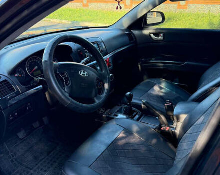 Черный Хендай Соната, объемом двигателя 2 л и пробегом 259 тыс. км за 5199 $, фото 8 на Automoto.ua