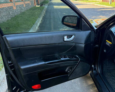 Черный Хендай Соната, объемом двигателя 2 л и пробегом 259 тыс. км за 5199 $, фото 6 на Automoto.ua