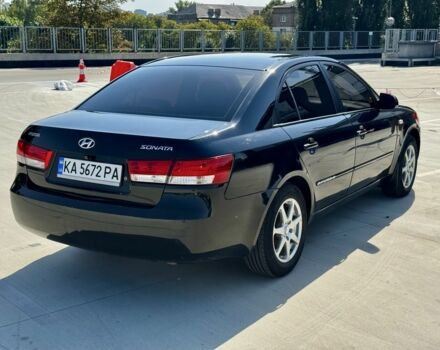 Черный Хендай Соната, объемом двигателя 2 л и пробегом 314 тыс. км за 4800 $, фото 2 на Automoto.ua