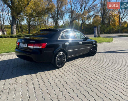 Черный Хендай Соната, объемом двигателя 2.36 л и пробегом 272 тыс. км за 5300 $, фото 1 на Automoto.ua