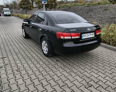 Черный Хендай Соната, объемом двигателя 2 л и пробегом 172 тыс. км за 6100 $, фото 4 на Automoto.ua