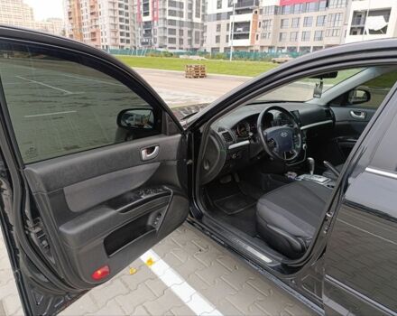 Черный Хендай Соната, объемом двигателя 2 л и пробегом 242 тыс. км за 5750 $, фото 23 на Automoto.ua