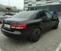 Черный Хендай Соната, объемом двигателя 2 л и пробегом 244 тыс. км за 6000 $, фото 3 на Automoto.ua