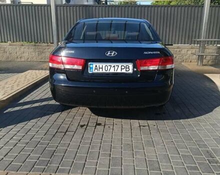 Чорний Хендай Соната, об'ємом двигуна 2 л та пробігом 293 тис. км за 5800 $, фото 7 на Automoto.ua