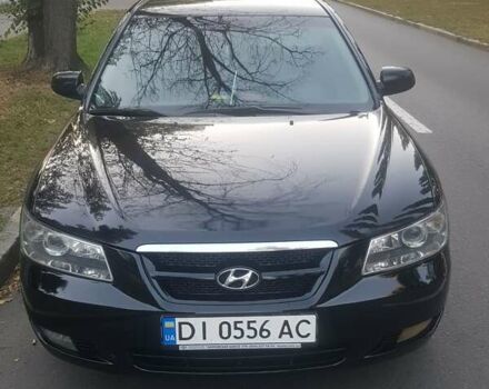 Черный Хендай Соната, объемом двигателя 2 л и пробегом 274 тыс. км за 5500 $, фото 2 на Automoto.ua