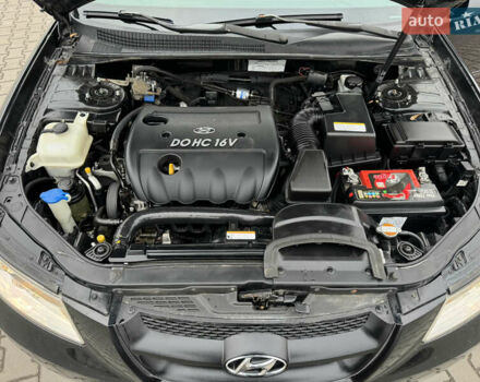 Черный Хендай Соната, объемом двигателя 2 л и пробегом 239 тыс. км за 5200 $, фото 39 на Automoto.ua