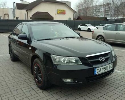 Черный Хендай Соната, объемом двигателя 2 л и пробегом 244 тыс. км за 6000 $, фото 2 на Automoto.ua