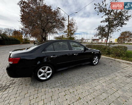 Чорний Хендай Соната, об'ємом двигуна 3.3 л та пробігом 166 тис. км за 6500 $, фото 2 на Automoto.ua
