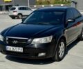 Черный Хендай Соната, объемом двигателя 2 л и пробегом 314 тыс. км за 4800 $, фото 1 на Automoto.ua