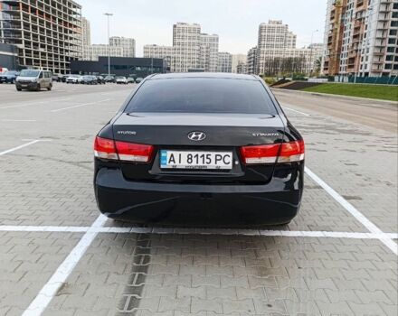 Черный Хендай Соната, объемом двигателя 2 л и пробегом 242 тыс. км за 5750 $, фото 3 на Automoto.ua