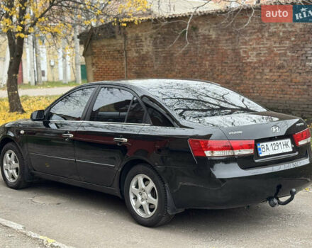 Чорний Хендай Соната, об'ємом двигуна 2 л та пробігом 266 тис. км за 6500 $, фото 7 на Automoto.ua