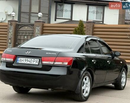 Черный Хендай Соната, объемом двигателя 2 л и пробегом 217 тыс. км за 6200 $, фото 28 на Automoto.ua