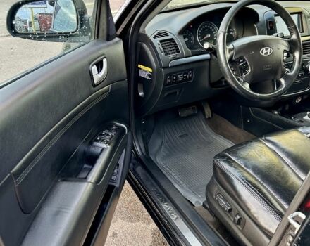 Чорний Хендай Соната, об'ємом двигуна 2.4 л та пробігом 270 тис. км за 4900 $, фото 18 на Automoto.ua