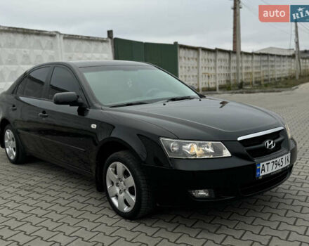 Черный Хендай Соната, объемом двигателя 2 л и пробегом 239 тыс. км за 5200 $, фото 21 на Automoto.ua