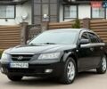 Черный Хендай Соната, объемом двигателя 2 л и пробегом 217 тыс. км за 6200 $, фото 4 на Automoto.ua