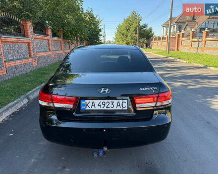 Черный Хендай Соната, объемом двигателя 2 л и пробегом 259 тыс. км за 5199 $, фото 5 на Automoto.ua