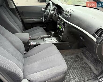 Черный Хендай Соната, объемом двигателя 2 л и пробегом 217 тыс. км за 6200 $, фото 45 на Automoto.ua