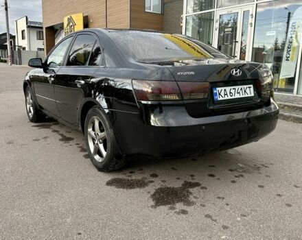 Чорний Хендай Соната, об'ємом двигуна 2.4 л та пробігом 270 тис. км за 4900 $, фото 7 на Automoto.ua