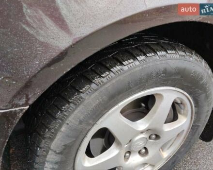 Чорний Хендай Соната, об'ємом двигуна 2 л та пробігом 353 тис. км за 3150 $, фото 5 на Automoto.ua