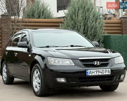 Черный Хендай Соната, объемом двигателя 2 л и пробегом 217 тыс. км за 6200 $, фото 11 на Automoto.ua